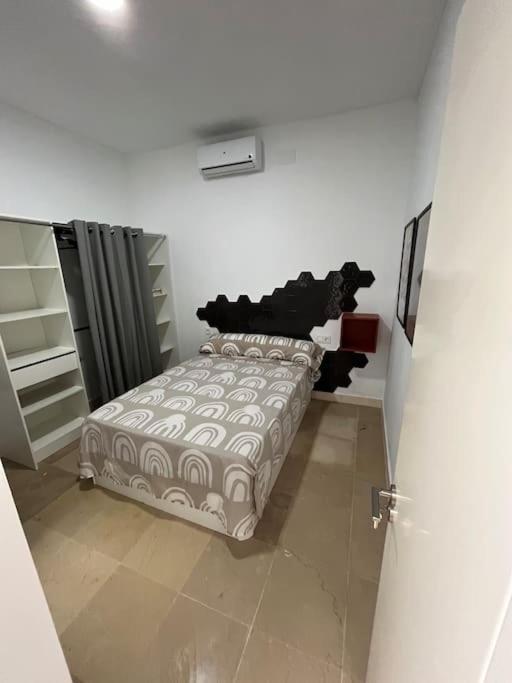 Lemon House Share And Enjoy Apartment Севиля Екстериор снимка