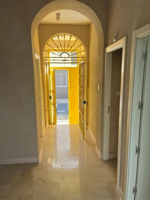 Lemon House Share And Enjoy Apartment Севиля Екстериор снимка