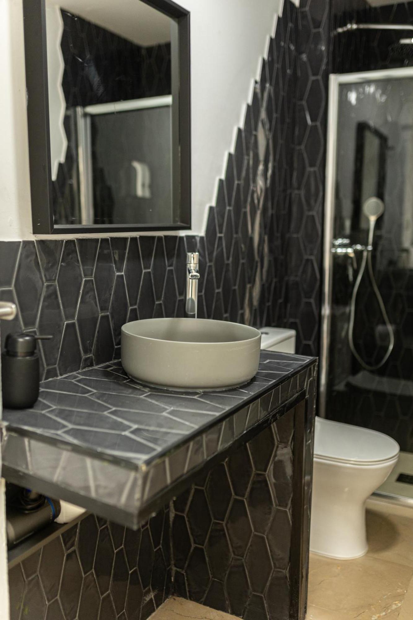 Lemon House Share And Enjoy Apartment Севиля Екстериор снимка